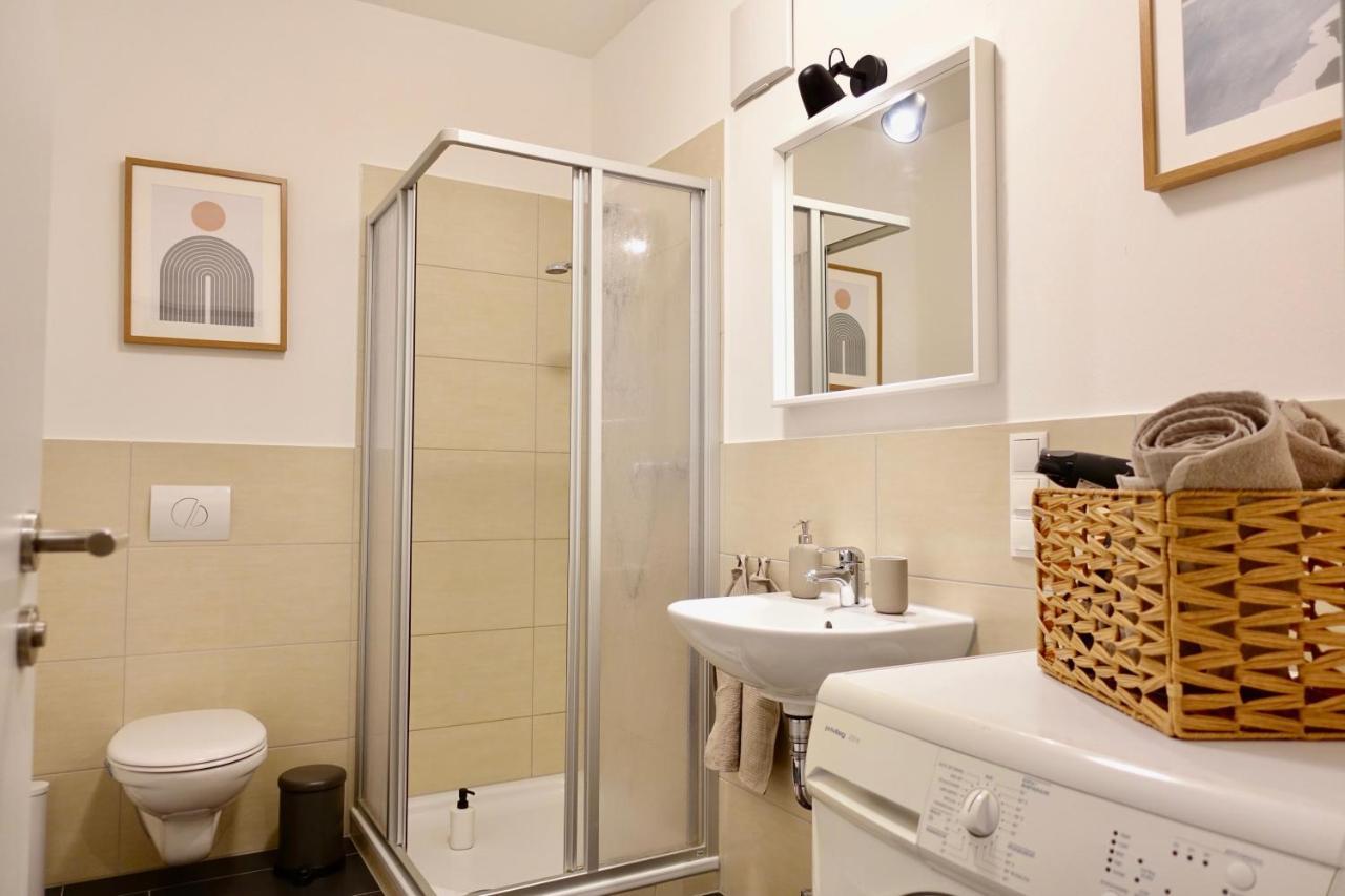 Neu - Gemuetliches Und Modernes Apartment Mit Stellplatz Koblenz  Eksteriør bilde